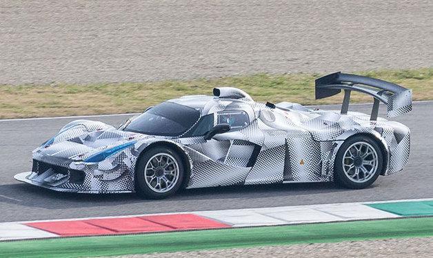 La Ferrari collauda l’auto per Le Mans 