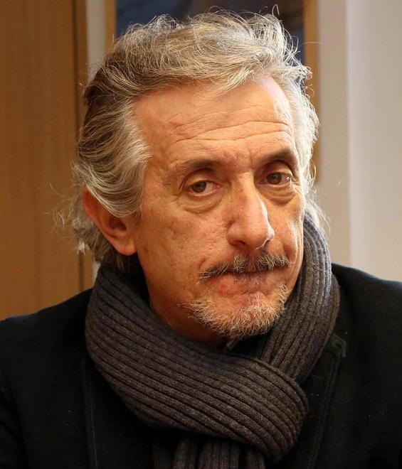 Scuola, al via le iscrizioni on line aiuti per chi non usa il computer 