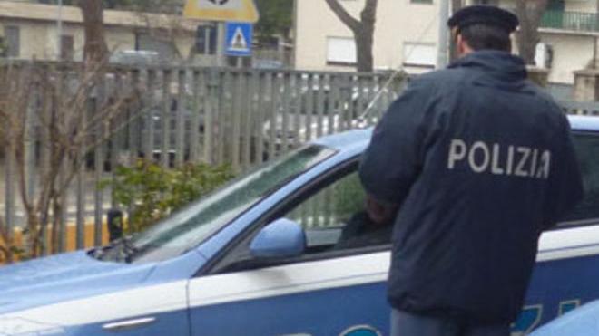 Pretendeva i soldi della bolletta già pagata