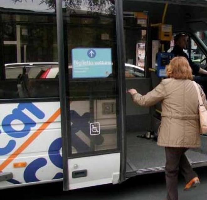 Il sindaco: al posto del capolinea bus parcheggio a ticket 