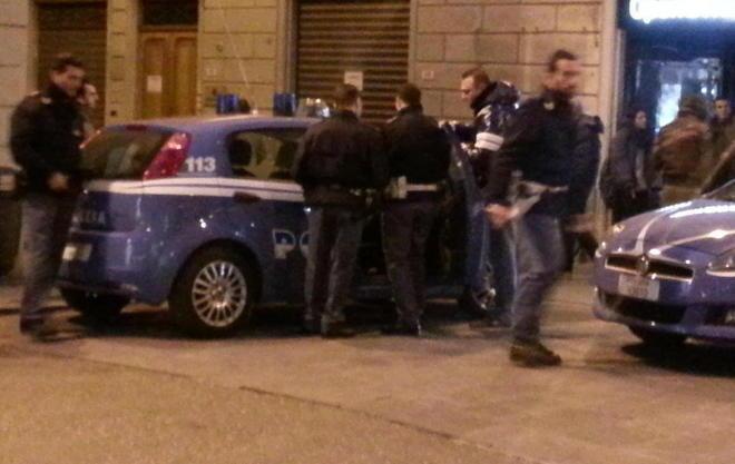 Blitz della polizia in pieno centro 