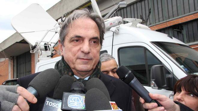 Amministrative, pressing del centrodestra su Cenni