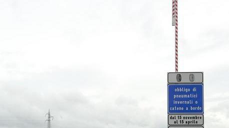 Svincolo al buio da 18 mesi per il risarcimento-lumaca