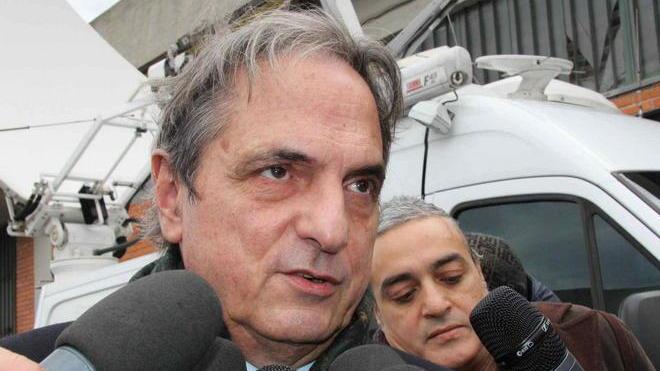 Su Cenni pressing del centrodestra: dica se si ricandida