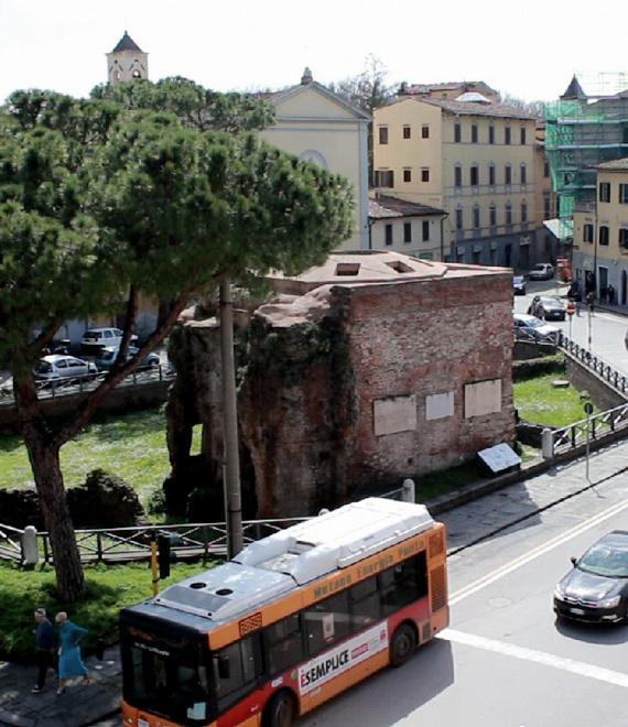 Spettacoli dentro i Bagni di Nerone 