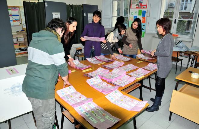 Elezioni, a Iglesias solo disoccupati e studenti faranno gli scrutatori 