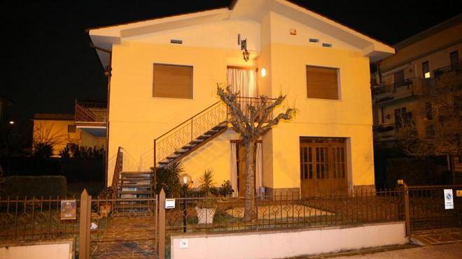 Accoltella il marito, in silenzio davanti al Gip