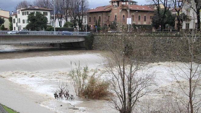 Maltempo, allagamenti a Castelnuovo e Paperino