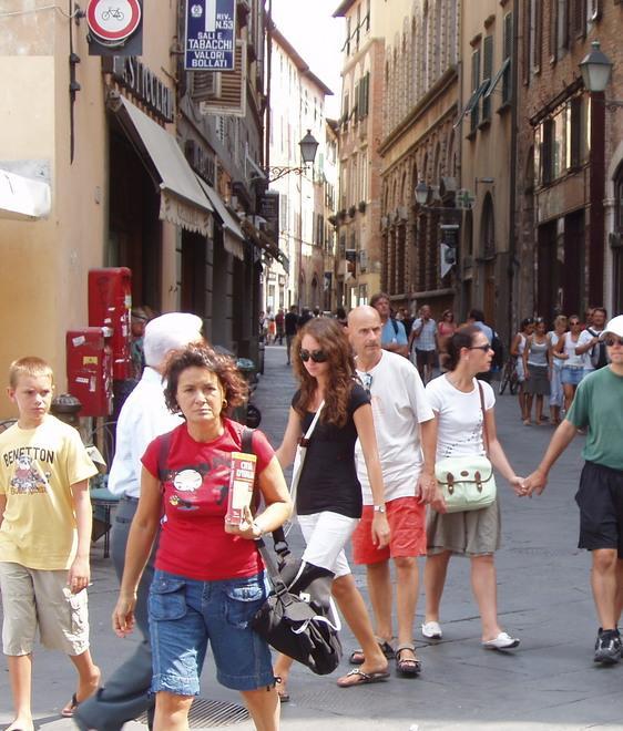 Albergatori esclusi dal piano promozionale per il 2014