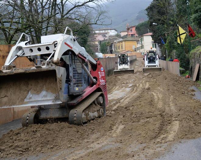 Buti, avviate le operazioni di preparazione della pista:il Palio si corre 