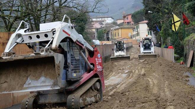Buti, avviate le operazioni di preparazione della pista:il Palio si corre