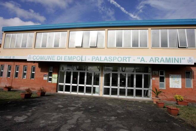 Bambino colpito da una freccia, dramma sfiorato al PalAramini 