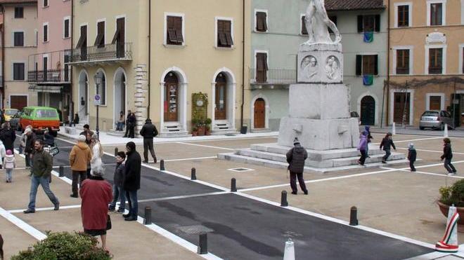 Una piazza dell’arte nel centro di Seravezza