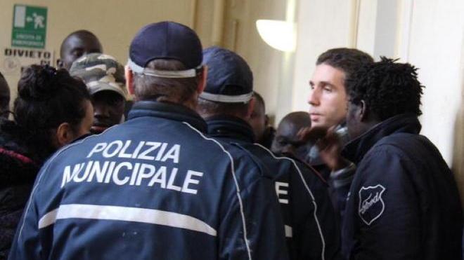 L’ambulante subito scarcerato