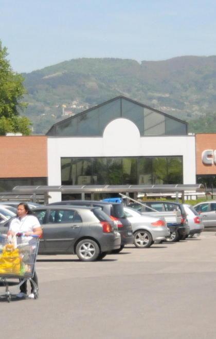 Dieci posti a rischio all’Esselunga 