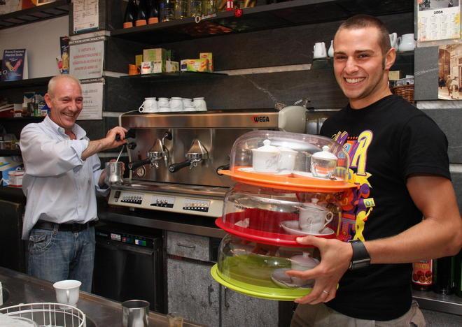 Wireless e menu in inglese e apri il bar 