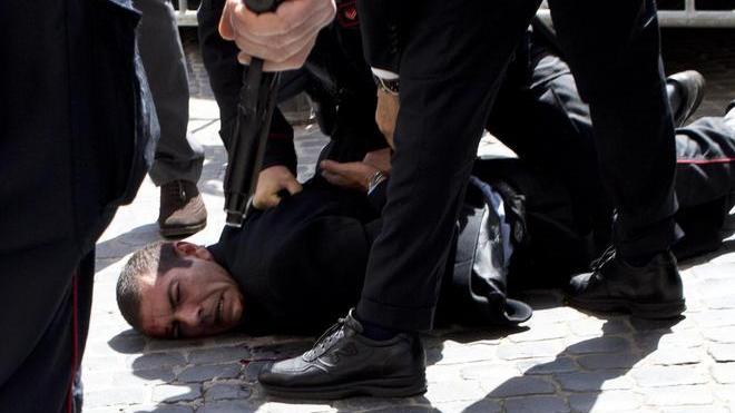 Prato, attentato a Palazzo Chigi, Preiti condannato a 16 anni di reclusione