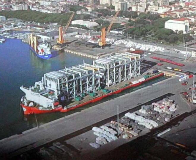 Maximoduli da Carrara agli Emirati Arabi 