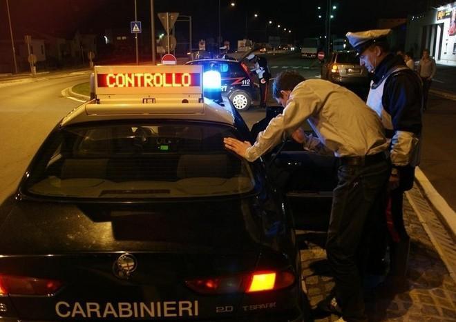 Guida in stato di ebbrezza, via la patente