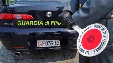 Maxi operazione anticamorra, sequestrate quattro pizzerie dell'area pisana