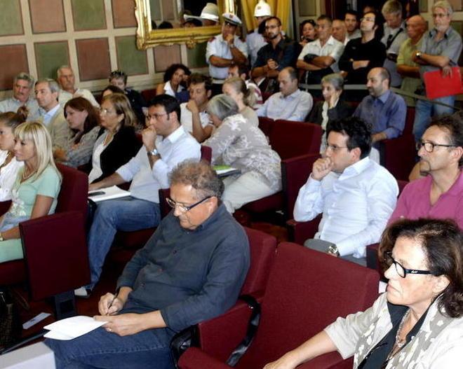In consiglio comunale si discute della caserma della Polizia municipale 