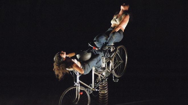 Attori, spettatori e palco: a Lari si fa tandem teatrale