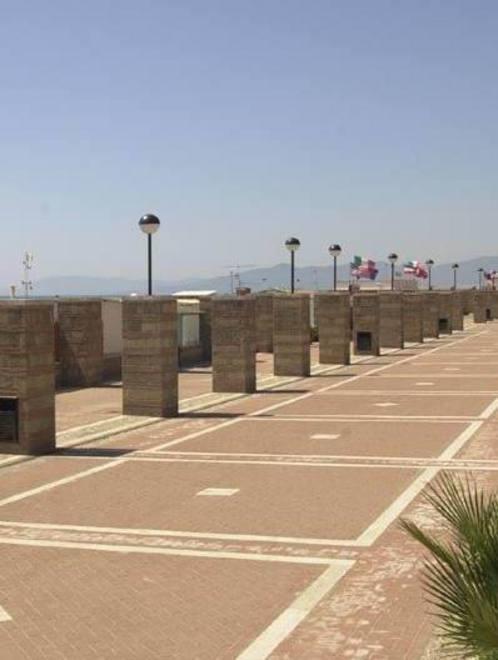 «Colonne? Paghino i progettisti» 