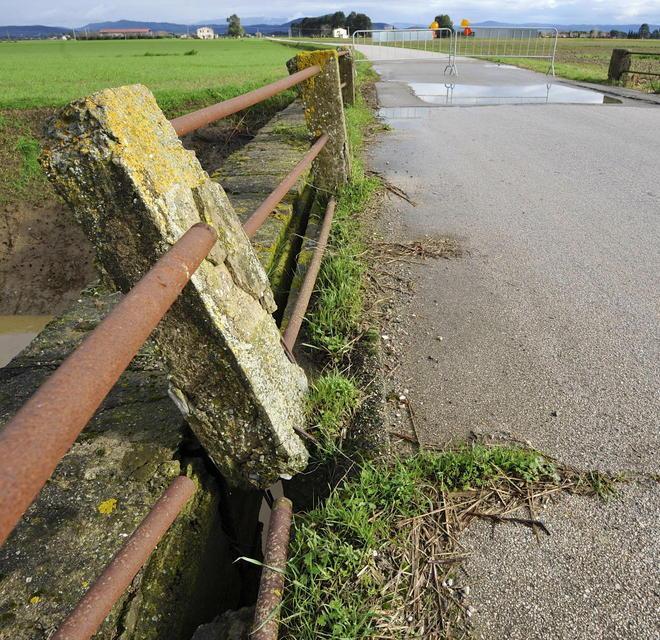Cedimento strutturale, ponte ko 