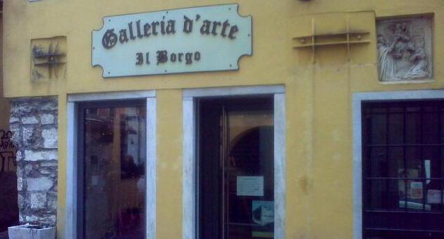 L’arte rinasce in piazza del Duomo: apre nuovo atelier 