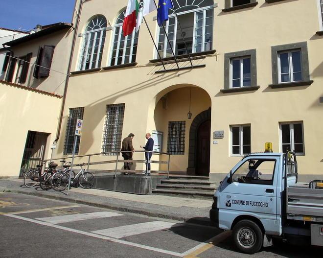 Ex dipendente chiede 10mila euro di danni al Comune di Fucecchio 