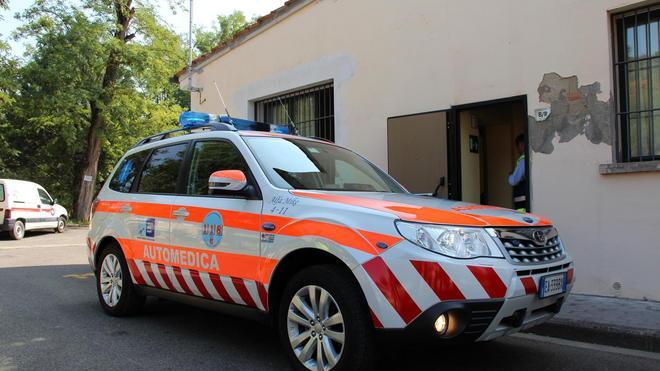 Rubano un’automedica dell’Asl 11 durante un’emergenza