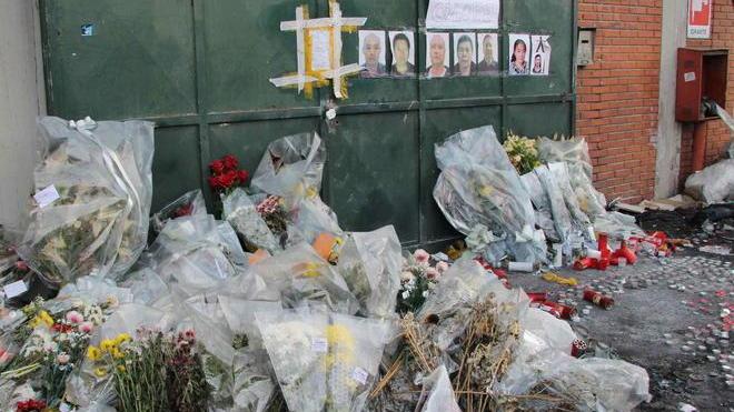 Strage del Macrolotto, indennizzi della Regione Toscana alle famiglie delle vittime