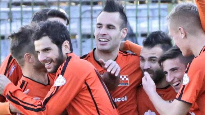 La furia di mister Morgia per lo stadio quasi deserto