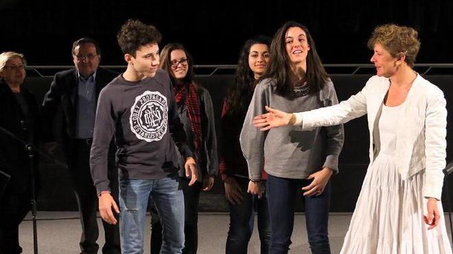 La performance di Villoresi commuove 500 studenti di Empoli