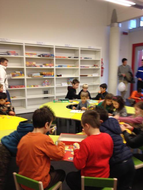 Film, libri, laboratori per bambini e attività per ragazzi. La biblioteca sta aperta anche di notte 