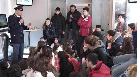 Le angherie sull’amico finiscono su YouTube