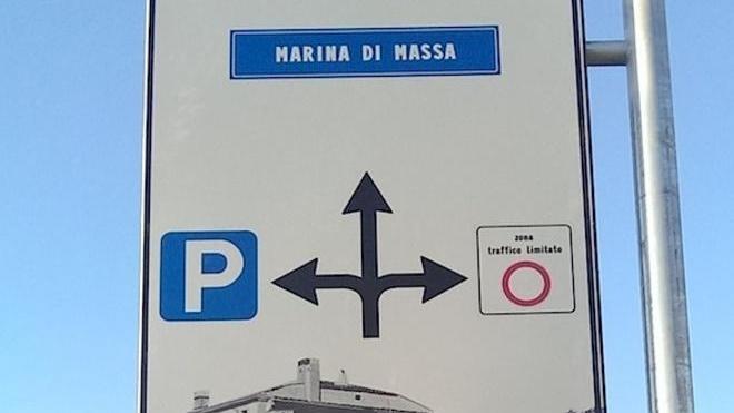 Cartelli “storici” per i varchi della ztl