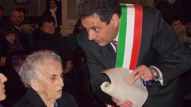 Corfino in festa per i 100 anni di Domenica