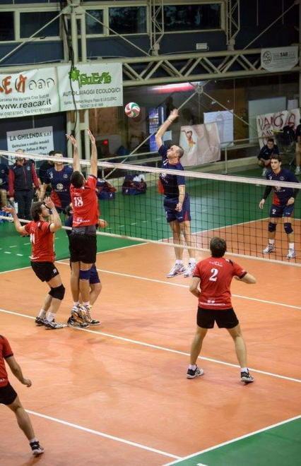 Zephyr di slancio sul Villadoro (3-1) 