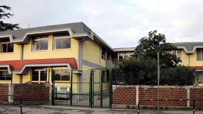 «I nostri figli esiliati in un’altra scuola»