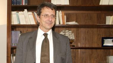 Ferrucci resta direttore