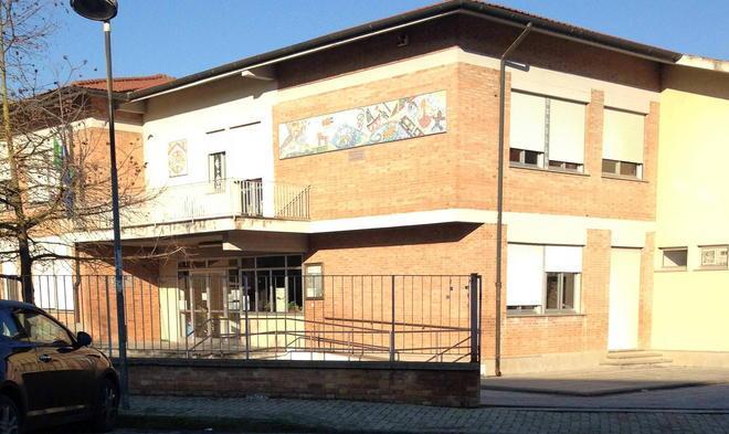 «Mia figlia è stata ferita a colpi di forbici» 