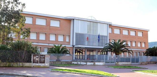 I prof protestano ma la copertura wi-fi si farà lo stesso 