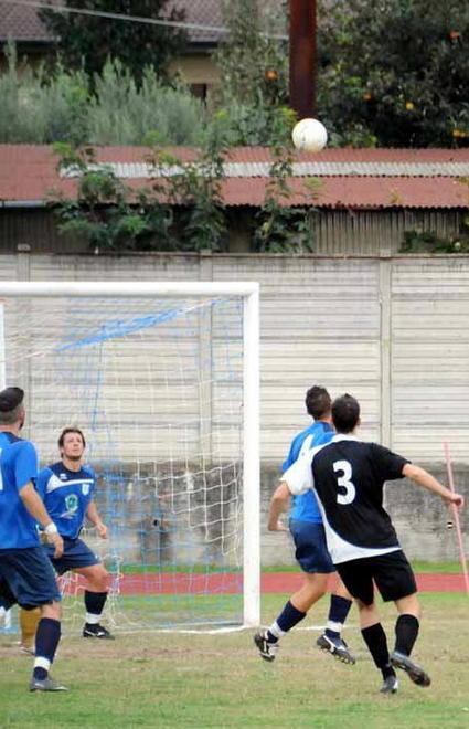Nel recupero la Tirrenia stende l’Atletico Carrara: 3-0