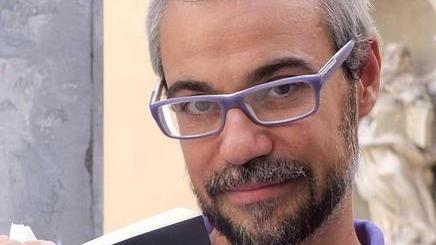 Qui anche il giallo va in scena al bar