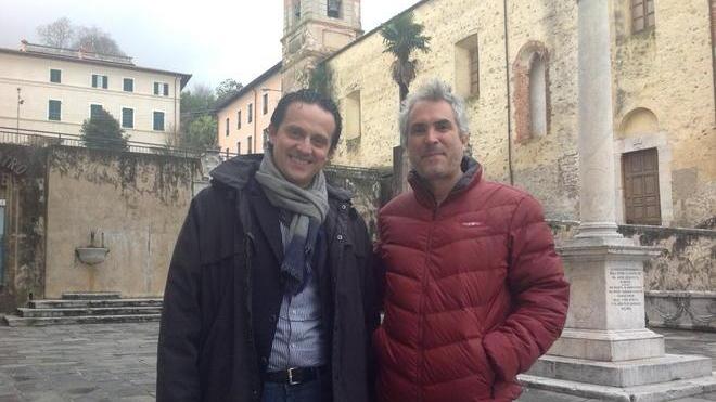 Cuaron attende l’oscar per “Gravity” in Versilia