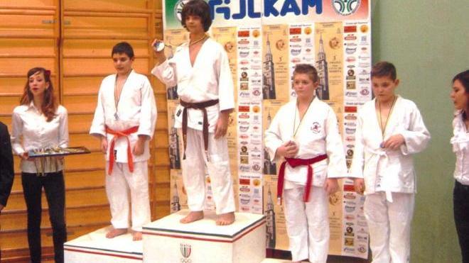 Kevin Vannucci vince a Modena