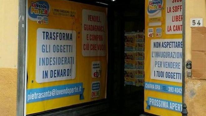 Un nuovo negozio per la vendita on line in via Oberdan