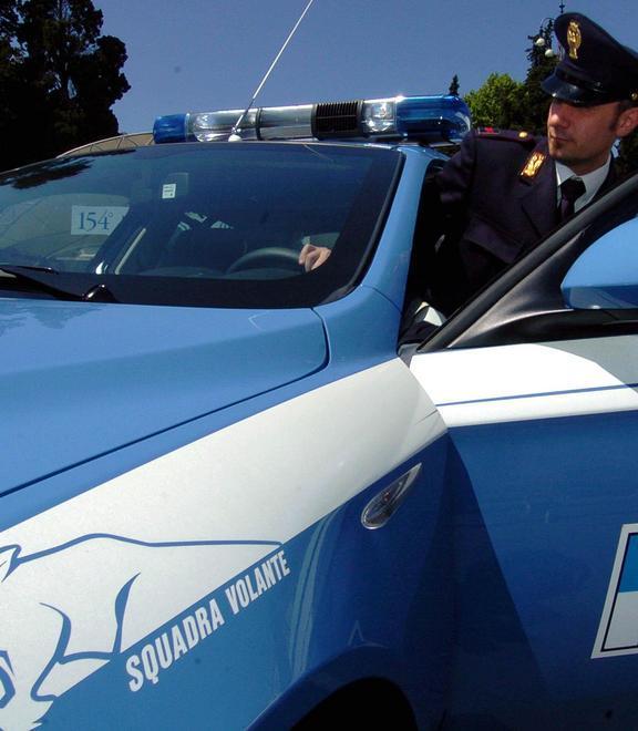 Furto ad un circolo sportivo denunciato un giovane