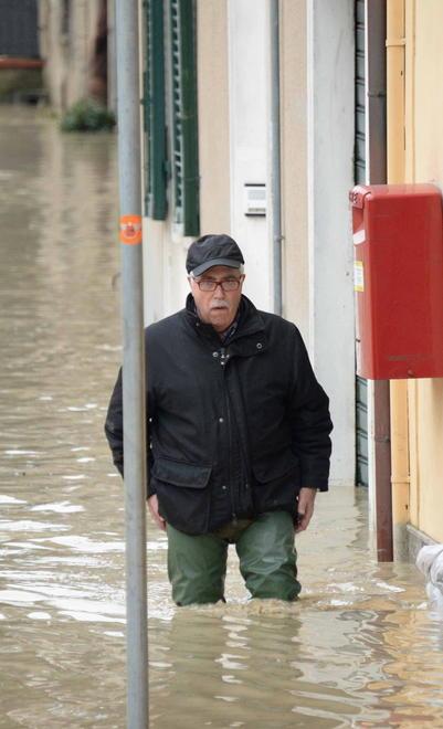 Paura a Ponsacco invasa dall’acqua 